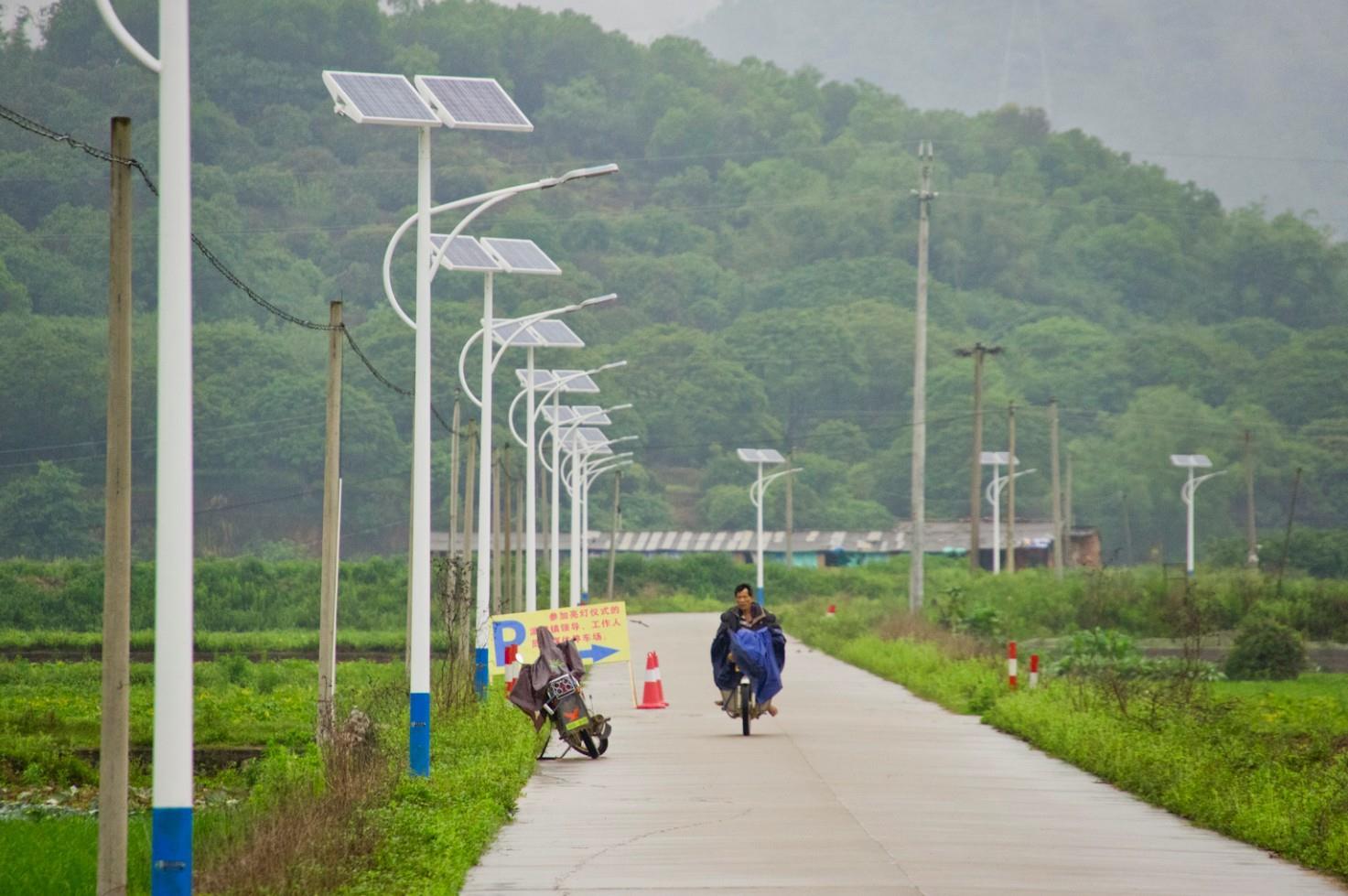 在大霧天氣，LED路燈如何保持穿透力？